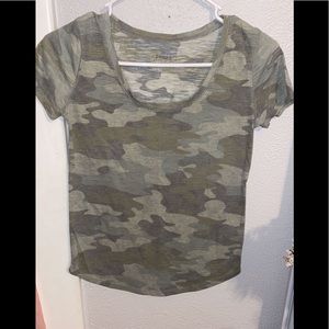 Womens Camo Print Short Sleeve Shirt